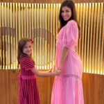 Isabela Souza Instagram – Juntas construindo uma história linda 🩷 #acavernaencantada