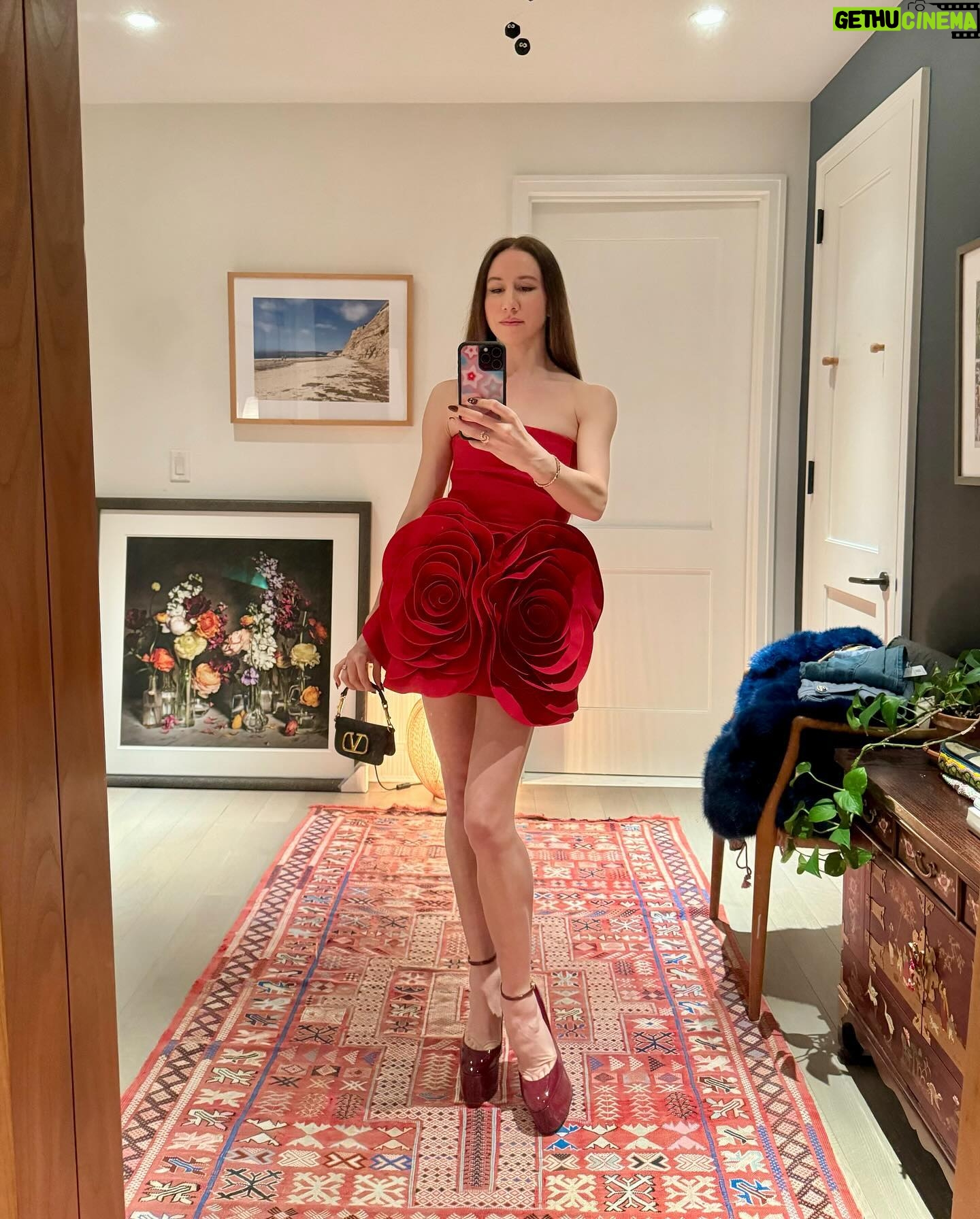Isabella Boylston Instagram - some rehearsal some NY fashion week thank you @bulgari for including me in your celebration of 15 years of partnership with @savethechildren! @evangelos.spanos thanks for bearing with my tempo requests! I love working with you! ๐น