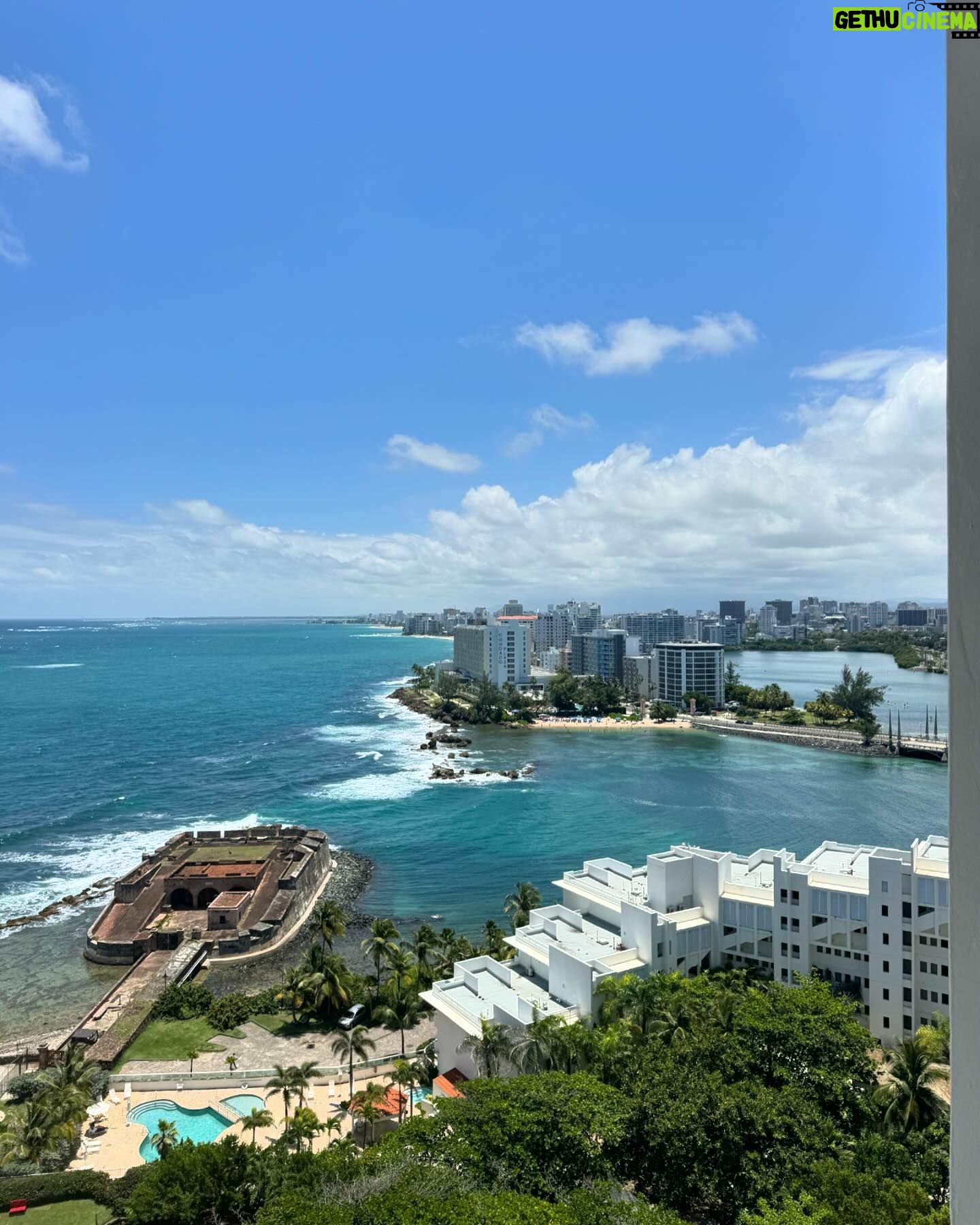 Isabella Boylston Instagram - 🇵🇷 Puerto Rico memories 💙 @gouneoosiel @balletconciertodepr