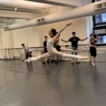 Isabella Boylston Instagram - grand allegro featuring @li_fangqi ☕️ @maldiredancewear