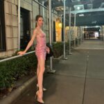 Isabella Boylston Instagram - Before and after the lift 🙂🥀
