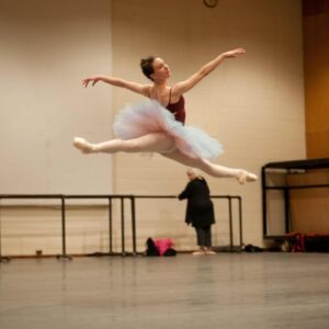 Isabella Boylston Instagram - in the basement of the Met Opera rehearsing with @vadimmuntagirovofficial and @susanjaffeofficial 💙
photos by @dariaklimentova