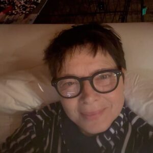 Isabella Rossellini Instagram - Merry Christmas! This year my present to all my family members and friends is a subscription to the @criterioncollection ( called THE CRITERION CHANNEL) It is the only channel/platform that is curated so it helps me put films in historical context . I wake up very early and start my day streaming a film or documentary or interviews with different authors on Criterion. It gives me the sense that no matter how the day will go  I have done something interesting learned  something  new that  surprises and enchants me