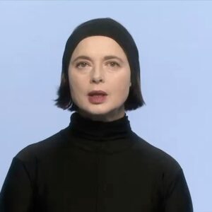 Isabella Rossellini Instagram - Today all my short film series GREEN PORNO, SEDUCE ME and , MAMMAS  can be seen worldwide in @MUBI.
In the  USA and English speaking countries they can be seen in the CRITERION CHANNEL @criterioncollection