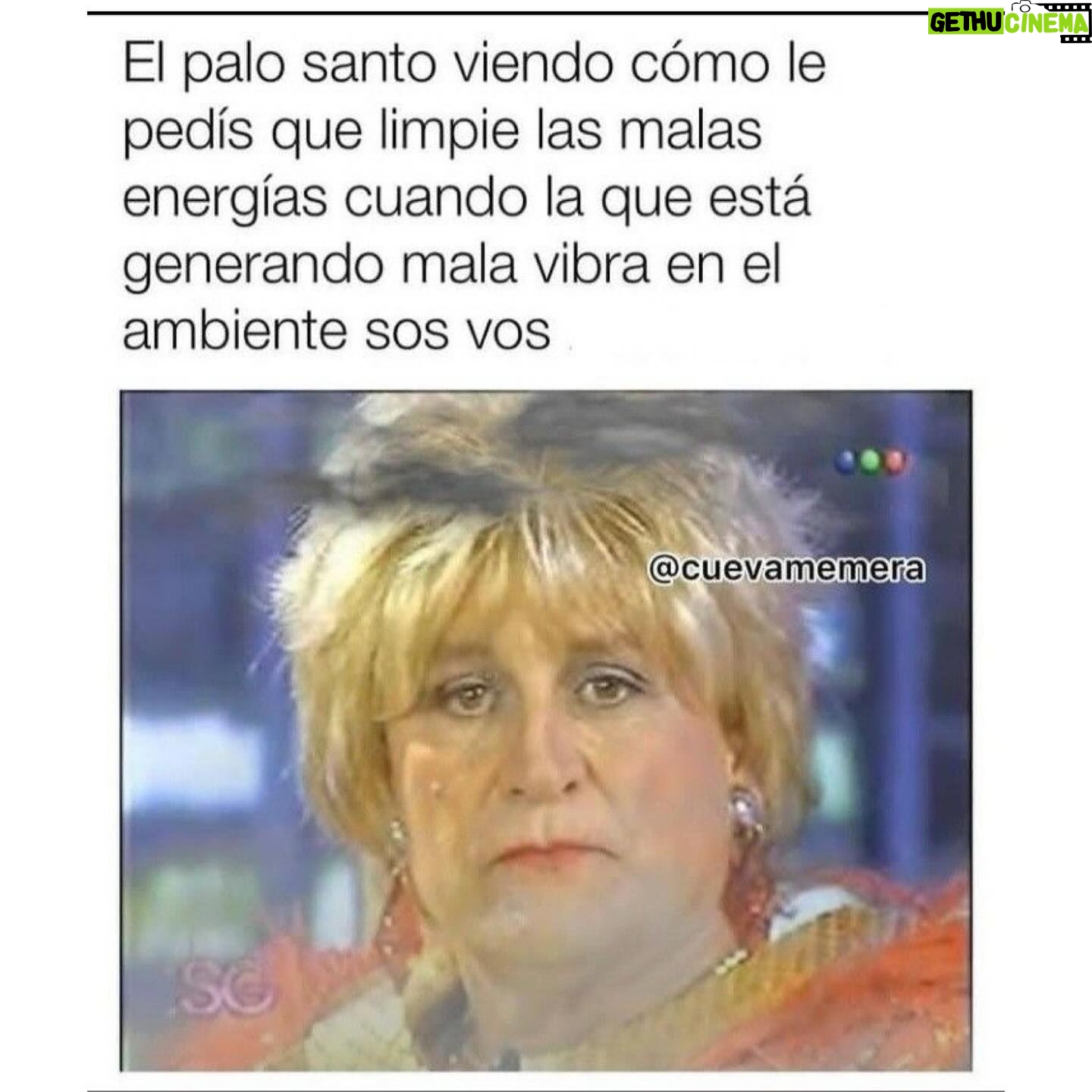 Isabella Santodomingo Instagram - Cero drama y mucho brillo 😉 •• #Isagram #EstoMeDioRisa