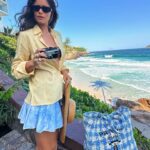 Isadora Cruz Instagram - #SeaBeyond foi criado para conscientizar estudantes do mundo sobre a importância de preservar os nossos oceanos e o poder da moda circular 💙 @unescobrasil @unoceandecade @prada #PradaReNylon #Ecobag #ModaSustentável