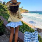 Isadora Cruz Instagram - #SeaBeyond foi criado para conscientizar estudantes do mundo sobre a importância de preservar os nossos oceanos e o poder da moda circular 💙 @unescobrasil @unoceandecade @prada #PradaReNylon #Ecobag #ModaSustentável