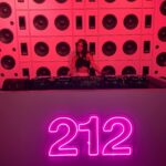 Isidora Vives Instagram - Party time with 212 Carolina Herrera🤍 Que días 🌙 #212carolinaherrera #publicidad