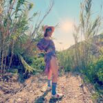 Isla Fisher Instagram - GREECE…You definitely don’t sock!