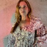 Isla Fisher Instagram - Me wondering what Harry’s necklace looked like before it got broken?