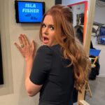 Isla Fisher Instagram - Sick of me yet? I'm on @latenightseth tonight talking Wolflikeme2 🐺awoooooo