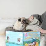 Isla Fisher Instagram - Dreaming about being a star! Mazy the Movie Star my woof-tastic picture book illustrated by Paula Bowles is out now in paperback! #AmazingMazy