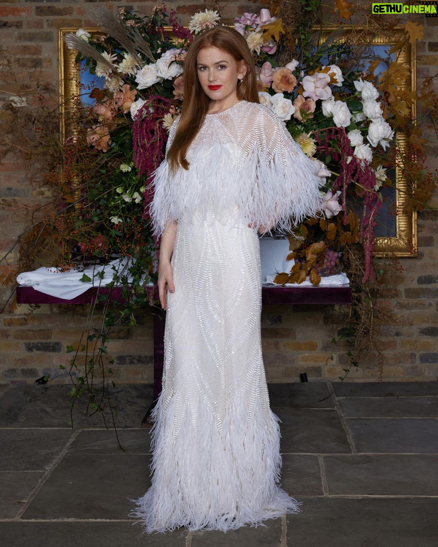 Isla Fisher Instagram - So fun to celebrate the talented and beautiful @moniquelhuillier 🖤 in London