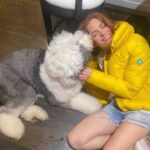 Isla Fisher Instagram - Happy Turkey Day from Mazy et Moi. We don’t eat Turkey but we are both grateful 💛