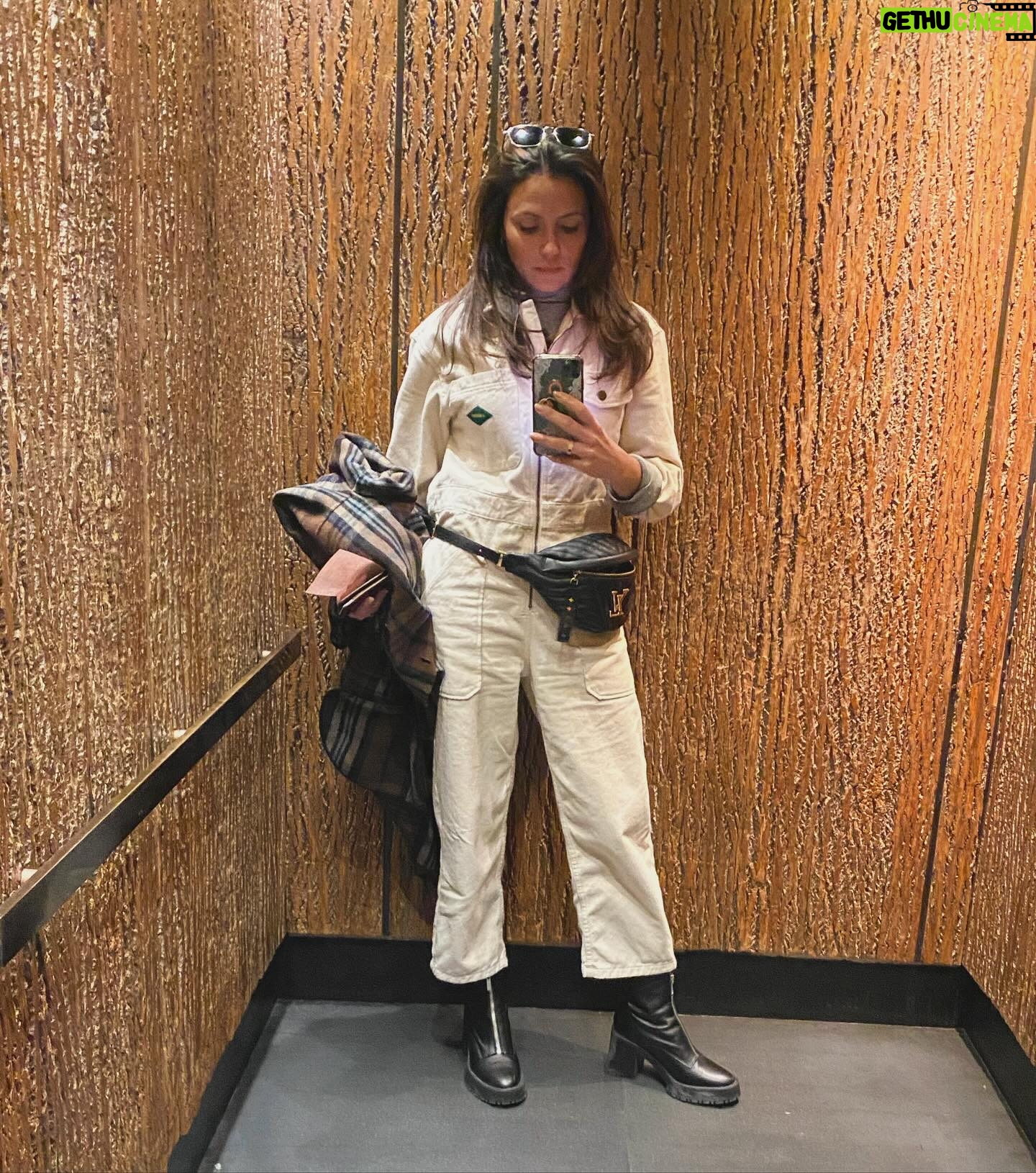 Italia Ricci Instagram - All of the things during a wild few weeks. ❤️🔥