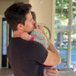 Italia Ricci Instagram - How lucky am I to have this stud by my side who dads like he was born for it. Happy Father’s Day to our favorite. ❤️‍🔥