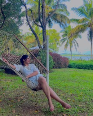 Iti Acharya Instagram - Happy Sunday 🤍