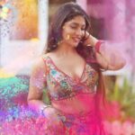 Iti Acharya Instagram - Happy Holi 💜🩵💙💚💛🧡🩷❤️
