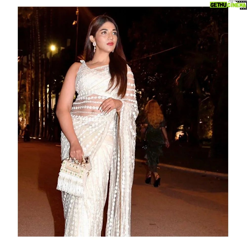 Iti Acharya - 12.2K Likes - @itiacharya in @frontierphagwara spotted @festivaldecannes 💫
Wearing : @frontierphagwara
Styled by : @natashaabothra
Jewellery : @kheajewellery
Clutch : @tarininirulaaccessories
——
Shop with us :-
⚜️ at our Flagship Store :- Frontier Phagwara
Bazar Bansanwala, Phagwara, Punjab
⚜️ Ready to wear casuals, contact :- 91 9814200018
⚜️ Bridal appointments, contact :- 91 9814599999
⚜️ Website :- Link in the bio
For inquiries & appointments,
Call / WhatsApp :- 91 9814599999 ; 9814200018
——
#frontierphagwara #frontierclothing #wedding #indianwedding #traditionalcollection #craftmanship #silhouettes #complementary #couture #jewelry #finejewelry #designercollection #bridaloutfit #customization #fashion #fashionableclothing #womenclothing #lehenga #emboridery #timelesscollection #frontierphagwara #millenialbride #indianbride