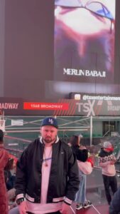 Iti Acharya Instagram - Me and the queen @itiacharya on one of the biggest billboards in Times Square 🗽❤️