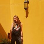 Itziar Ituño Instagram - Moguer, Huelva. Herri argitxua, Andaluzia hutsa! Antzoki eta publiko zorogarria. Tarara berton antzeztea gaur ederra izan da. Eskerrik asko! Moguer, Huelva. Pueblo luminoso, pura Andalucía. Sala y público maravillosos. Interpretar hoy "La Tarara" aquí ha sido un lujo. Gracias. #moguer