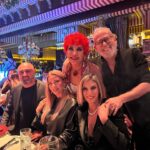 Ivana Sert Instagram – Dün geceden @parsmedyainternational @kurban_akar @oguzunalkalafat Yilbaşi yemeğimizden bir kaç kare ✨🎄