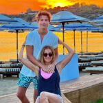 Ivana Sert Instagram – Tüm Dünyayı arayıp taradıktan sonra mutluluğun kendi öz yuvanda olduğunu öğreneceksin…🙏❤️🧿 @atesertt❤️ @sezerdermenci ❤️