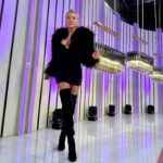 Ivana Sert Instagram - @stilikonuofficial her gün saat 16:00 sadece YouTube izleyebilirsiniz 💫🤍