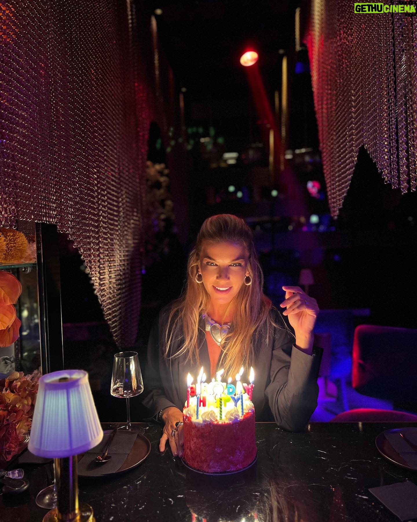 Ivana Sert Instagram - ..and i made a wish 🎂🙏♥️🥂 #helth #happiness #peace #ove #success