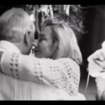 Ivette Vergara Instagram – Mis condolencias para la familia Piñera Morel, para Cecilia, sus amigos. La trágica e inesperada partida del Ex Pdte Sebastián Piñera deja un vacío en la política pero aún más en el corazón de su familia… un abrazo enorme para Cecilia Morel, su compañera de vida con quien además, compartia una gran vocación por el servicio público, por un país mejor.

Fue para el terremoto del 2010 que Cecilia, me recibió en La Moneda para escuchar el loco proyecto que queríamos realizar…transmitir los partidos de nuestra selección Chilena en el mundial de fútbol a los damnificados del terremoto.  A través de pantallas gigantes, con la ayuda del mundo circense que prestaba sus carpas, empresas que donaban desayunos y almuerzos… Cecilia y el Ex Presidente Piñera no dudaron en sumarse y nos acompañaron a cada ciudad donde estuvimos.. compartieron con cientos de chilenos que más que nunca necesitaban apoyo. Entre medio del dolor,  que llegara el Presidente a verlos, a compartir, a gritar por Chile como un chileno más, fueron momentos inolvidables. Esta acción, más allá de su aparente simplicidad, simbolizó un momento de unidad y alegría en medio de la adversidad, reflejando la humanidad y el compromiso del ex Pdte Piñera y de Cecilia con su gente.

Con respeto y solemnidad deseando que el ex Presidente encuentre descanso eterno y paz en su último viaje…Que su legado de servicio y dedicación nos una y sigamos construyendo el Chile que todos queremos. QEPD Sebastián Piñera ✨🙏🏼🇨🇱