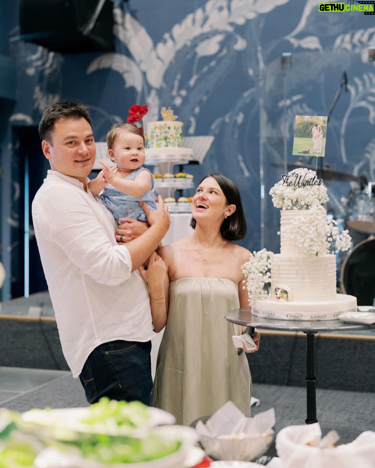 Iza Calzado Instagram - What makes a celebration sweeter and special is cake or, in this case, cupcakes and a bunch of cakes! Thank you @cupcakelabph for spiking our hearts and tummies with delicious desserts and helping us surprise Ralph and Bianca with a wedding cake! 🍰
