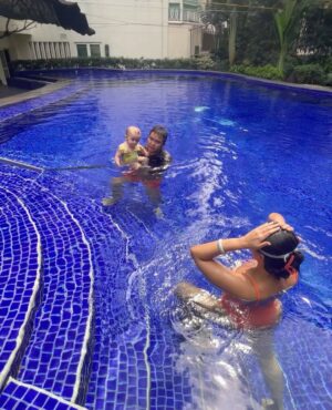 Iza Calzado Instagram - A few highlights from Deia’s 9th month on Earth! 🫶🏽