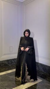 Izara Aishah Instagram - Sekarang suka pakai phone je pulak