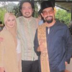 Izara Aishah Instagram - Macam pakai phone nokia