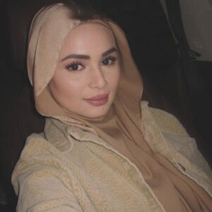 Izara Aishah Instagram - Macam pakai phone nokia