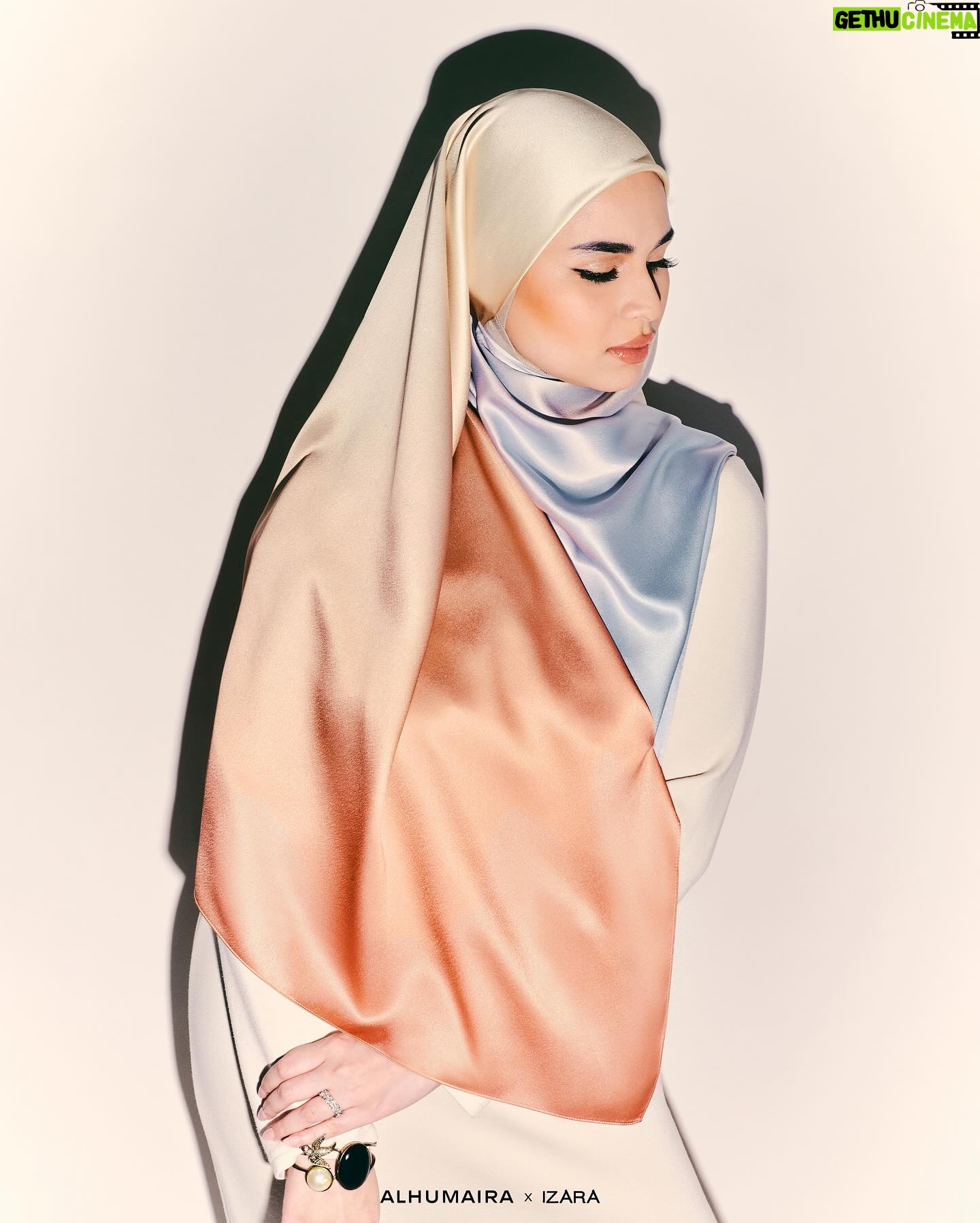 Izara Aishah Instagram - The Alhumaira x Izara Ombré Collection is finally here, and it’s absolutely stunning! Crafted from satin silk, these square scarves are designed to be easy to shape, flowy, and beautifully draping. With 5 breathtaking colours to choose from, you’re sure to find your perfect match. Visit alhumaira.com now to shop this must-have collection! ✨ #AlhumairaXIzara #AlhumairaOmbré