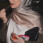 Izara Aishah Instagram - My matte satin ombre bawal. @izaraworld