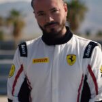 J Balvin Instagram – When you get one day between performances, why not push the limits ⚡ J Balvin invites his friends behind the wheel of the #Ferrari296GTB #AssettoFiorano to chase top speeds on track. Welcome to J Balvin x Ferrari: The Desert Edition. #FerrariCorsoPilota
Bienvenidos a la edición J Balvin x Ferrari en el desierto ⚡️ un día con amigos, aceleradores y mucha adrenalina #FerrariCorsoPilota