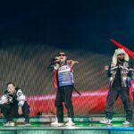 J Balvin Instagram – La invasión del LATINO GANG en @coachella weekend 1 fue pa la cultura 👽⚡️🔥 GRACIAS gracias a mi equipo, mis bailarines, mi crew, amigos, familia y sobre todo a ustedes mi gente.
Orgulloso de representar a mi país y agradecido por una noche inolvidable!!! 🇨🇴 ready para la nueva temporada? 👽