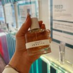 Jéssica Belcost Instagram - Você sabia que pode criar um perfume personalizado em Nova York? O nome da loja é Olfactory e eu fiz na unidade do Soho, 355 Bleecker Street, New York, NY. Eu achei uma experiência bem legal! Salva esse vídeo pra lembrar de ir na sua próxima viagem também!! :)