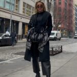 Jéssica Belcost Instagram - Look do dia pra aproveitar o friozinho de Nova York… 🖤 (Eu adoro essa bolsa! Mega estilosa! É @fioremilanobr e vocês têm desconto no site usando o cupom: jessica10)