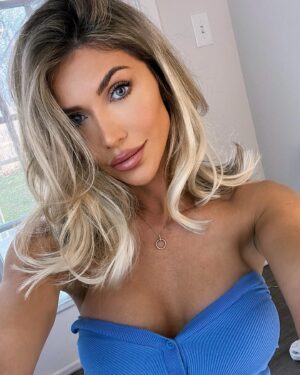 Jéssica Belcost Instagram - Bom dia!!
Vocês nunca imaginaram me ver de cabelo curto por tanto tempo, né?! 
Nem eu! 😂

Mas tô gostando e curtindo as fases de cada comprimento… ☺️