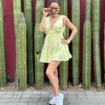 Jéssica Segura Instagram – ¿Qué foto prefieres? 1 Jovenazo 2 tomando el sol o 3 princesa jajajaja 

• Obvio mi #outfit es de @monjevy y es uno de mis favoritos para esta temporada 

• Y mis inseparables @conversemexico la más cómodo de el mundo y súper cool 

• #look #outfit #ootd #trend #color #lime #shop #fashion #streetstyle #streetwear #girlpower #smile #photo