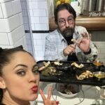 Jéssica Segura Instagram - • Si vienes a SF no te puedes perder cenar o comer en @crabhouse39 está delicioso o no @adrian.pous ? • si se pudo aunque ya no llegamos al postre 😬😬😬 • #deli #crab #paw #delicious #sf #sanfrancisco #restaurant #food #foodporn #photo #couple #birthday