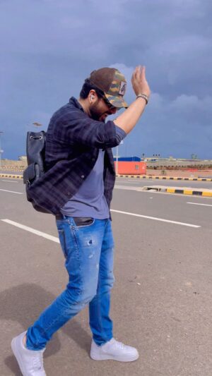 Jaani Instagram - Tu Mere Paira’n Ch Naa Beh ALAAH DE BANDEYA 💚🌹💚