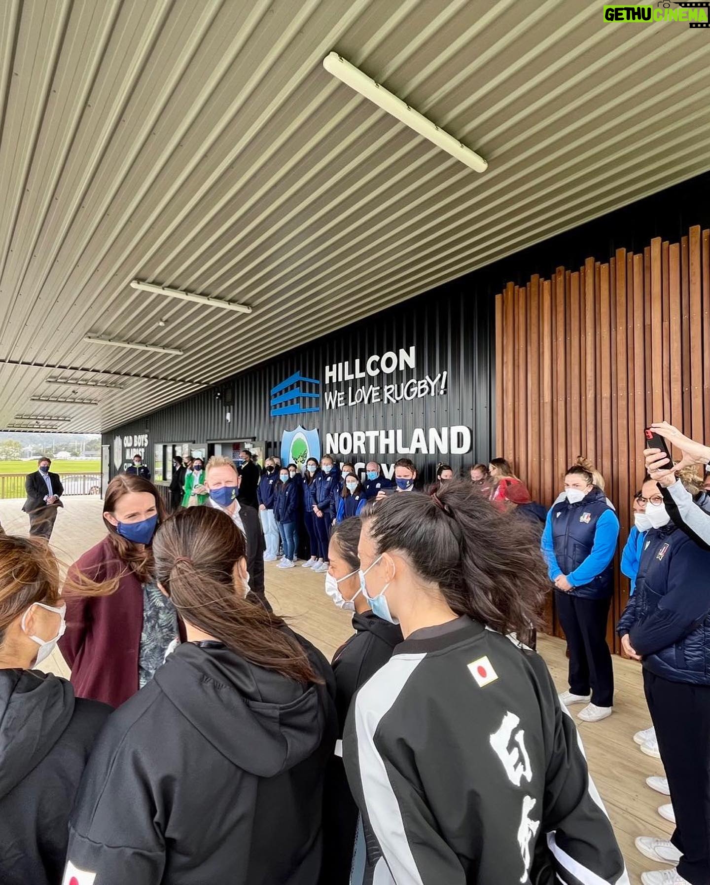 Jacinda Ardern Instagram - This weekend the Rugby World Cup kicks off right here in our backyard! I popped up to Whangarei who are hosting the teams from Wales, Scotland, Japan, Italy and the USA. If you’re up North or in Auckland, join some of the opening matches. On Saturday the goal is to beat the world record for a live audience at a Women’s rugby game, and I absolutely believe we’ll do it (so come and join history!) While I was in Whangarei I also finally managed to visit the Hundertwasser Art Centre and Wairau Māori Art Gallery, a project we financially supported to be built and that is already seeing thousands of visitors. Awesome to hear the people working there talking about the tourists coming through. And it will only grow….