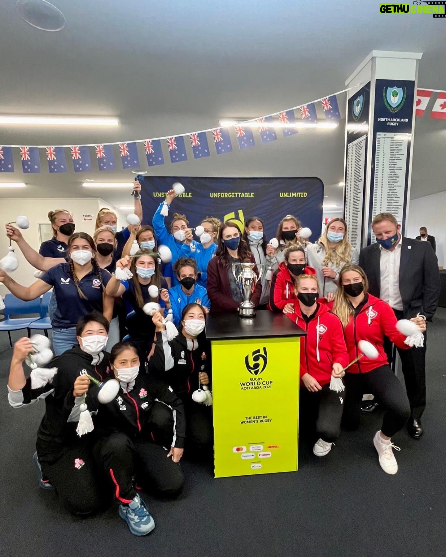 Jacinda Ardern Instagram - This weekend the Rugby World Cup kicks off right here in our backyard! I popped up to Whangarei who are hosting the teams from Wales, Scotland, Japan, Italy and the USA. If you’re up North or in Auckland, join some of the opening matches. On Saturday the goal is to beat the world record for a live audience at a Women’s rugby game, and I absolutely believe we’ll do it (so come and join history!) While I was in Whangarei I also finally managed to visit the Hundertwasser Art Centre and Wairau Māori Art Gallery, a project we financially supported to be built and that is already seeing thousands of visitors. Awesome to hear the people working there talking about the tourists coming through. And it will only grow….