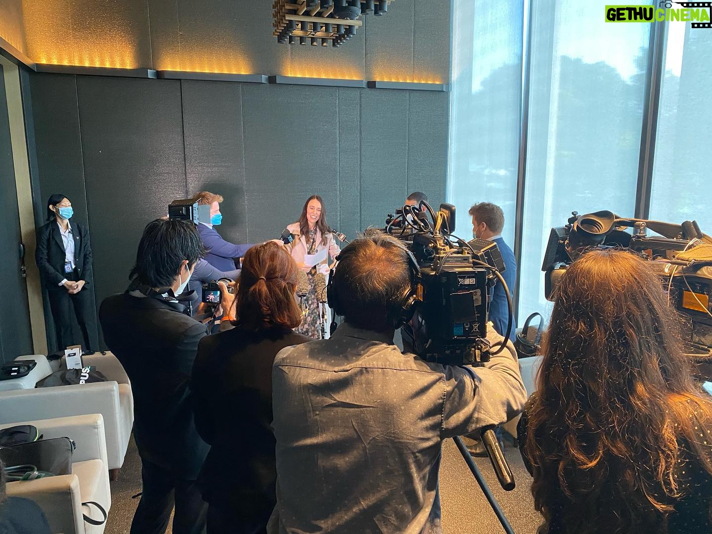 Jacinda Ardern Instagram - Huge day yesterday! Highlights included announcing changes to our working holiday visa with Singapore and meeting with some of the young people who have used the visa in the past (one had a lovely story of taking up a boarding spot she found advertised in a supermarket and meeting an elderly couple who she considers to now be second grandparents), speaking at a sustainability event, meeting with the President and the Prime Minister where we agreed to work more closely on climate issues, unveiling a beautiful Kūwaha at Gardens by the Bay (where the CEO studied at Massey University) and finishing up with a gala event in the evening. Now getting ready for day two!
