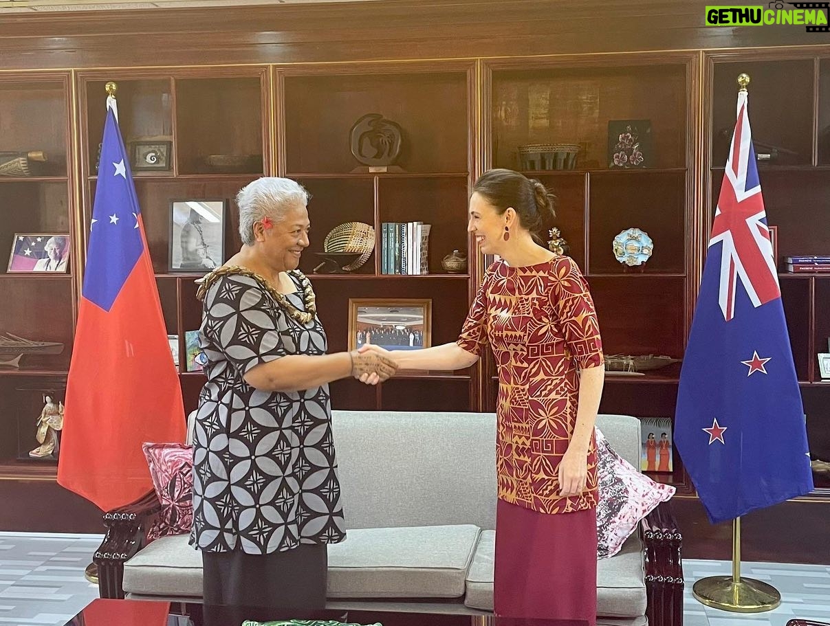 Jacinda Ardern Instagram - Just landed back in Wellington (we were welcomed back with a traditional landing too đ) after a quick but really important visit to commemorate the 60th Anniversary of the signing of the Treaty of Friendship between Aotearoa New Zealand and Samoa. As part of the visit I met with Samoaâs Head of State, Afioga Tuimalealiifano Vaaletoa Sualauvi II, and Prime Minister FiamÄ Naomi MataÊ»afa where we discussed things like our new climate partnership. But the treaty of friendship isnât just about the Government of the day, itâs about all our people - so it was fantastic to be joined by party leaders from almost every party in the New Zealand Parliament as we met with the Samoan Cabinet today. We also had the privilege of having iwi leaders, church, business and community representatives with us too. I was asked to describe the visit in one word - I chose âwarm and productiveâ because one word wasnât enough! Thanks to everyone who made the visit such a success. Back into the debating chamber tomorrow!
