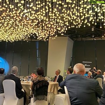 Jacinda Ardern Instagram - Huge day yesterday! Highlights included announcing changes to our working holiday visa with Singapore and meeting with some of the young people who have used the visa in the past (one had a lovely story of taking up a boarding spot she found advertised in a supermarket and meeting an elderly couple who she considers to now be second grandparents), speaking at a sustainability event, meeting with the President and the Prime Minister where we agreed to work more closely on climate issues, unveiling a beautiful Kūwaha at Gardens by the Bay (where the CEO studied at Massey University) and finishing up with a gala event in the evening. Now getting ready for day two!